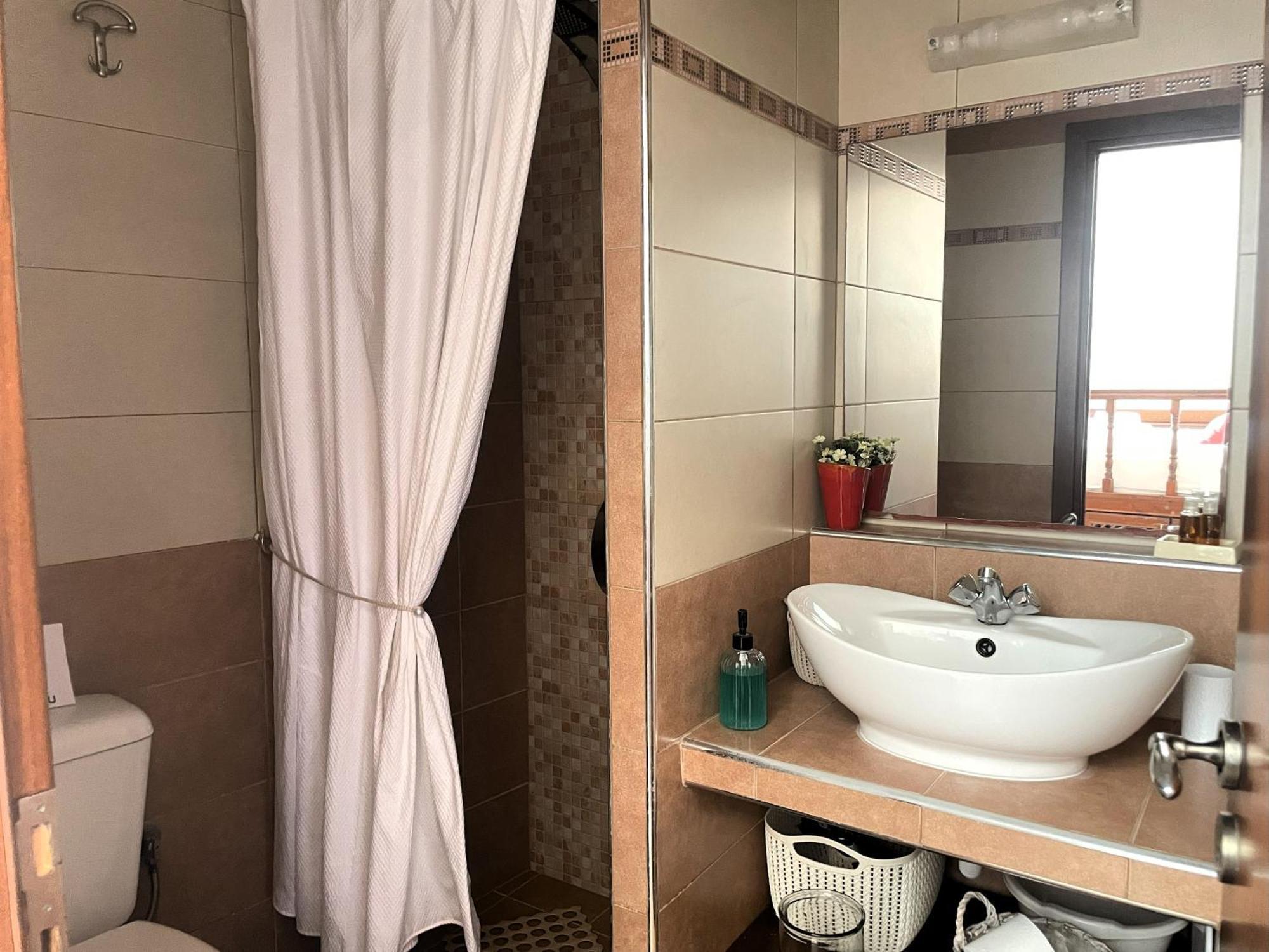 Nikelen Lindian Exclusive Apartments Линдос Экстерьер фото